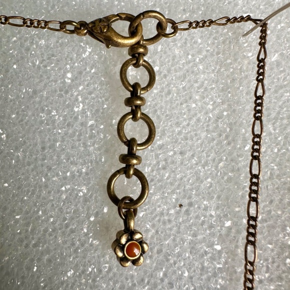 LUCKY Necklace - Brass Flower & Green Enamel Necklace 20” w/Extender - Picture 7 of 10